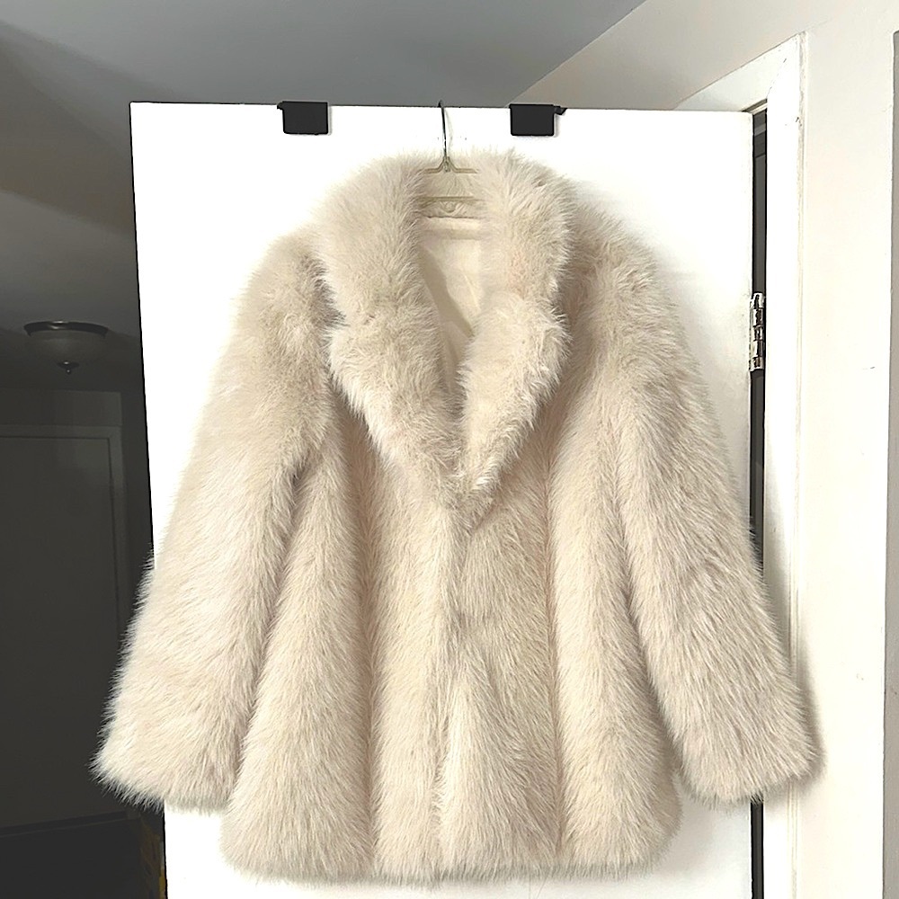 Cream Faux Fur Teddy Jacket with Luxurious Texture Size XL - Picture 2 of 9